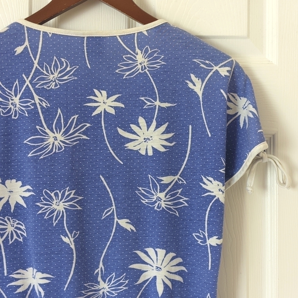 Catalina 90's Vintage Floral Dot Scoop Neck Short Tie Sleeve Top Purple White L - Picture 9 of 9
